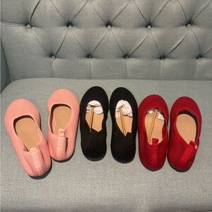 Journee Collection Knit Fabric Women's Ballet Flats - Pink, Black, and Red